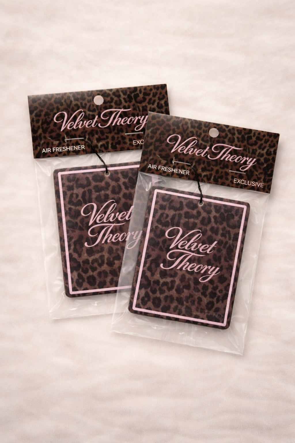 Original Velvet Theory - Vanilla Cream